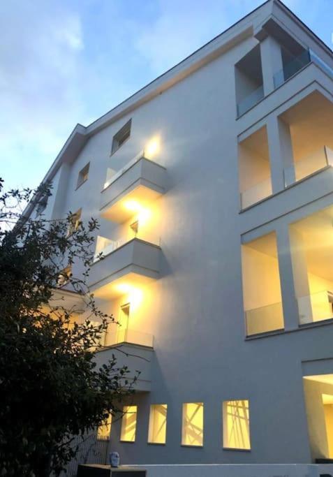 Luxury Home Near The Beach Private Parking Space Alghero Exterior photo